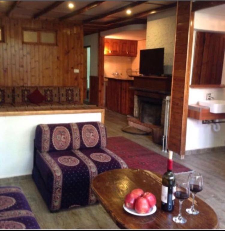 Centretoni Arida Chalet Al Arz