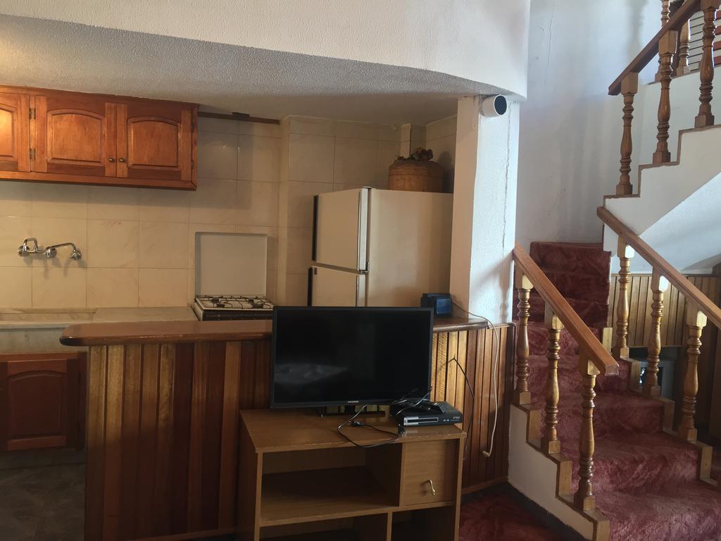 Centretoni Arida Chalet Al Arz