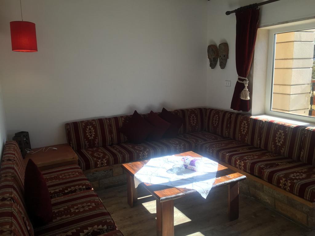 Centretoni Arida Al Arz